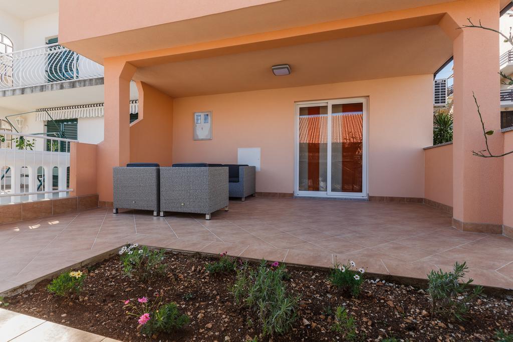 Apartments Viljac Trogir Extérieur photo
