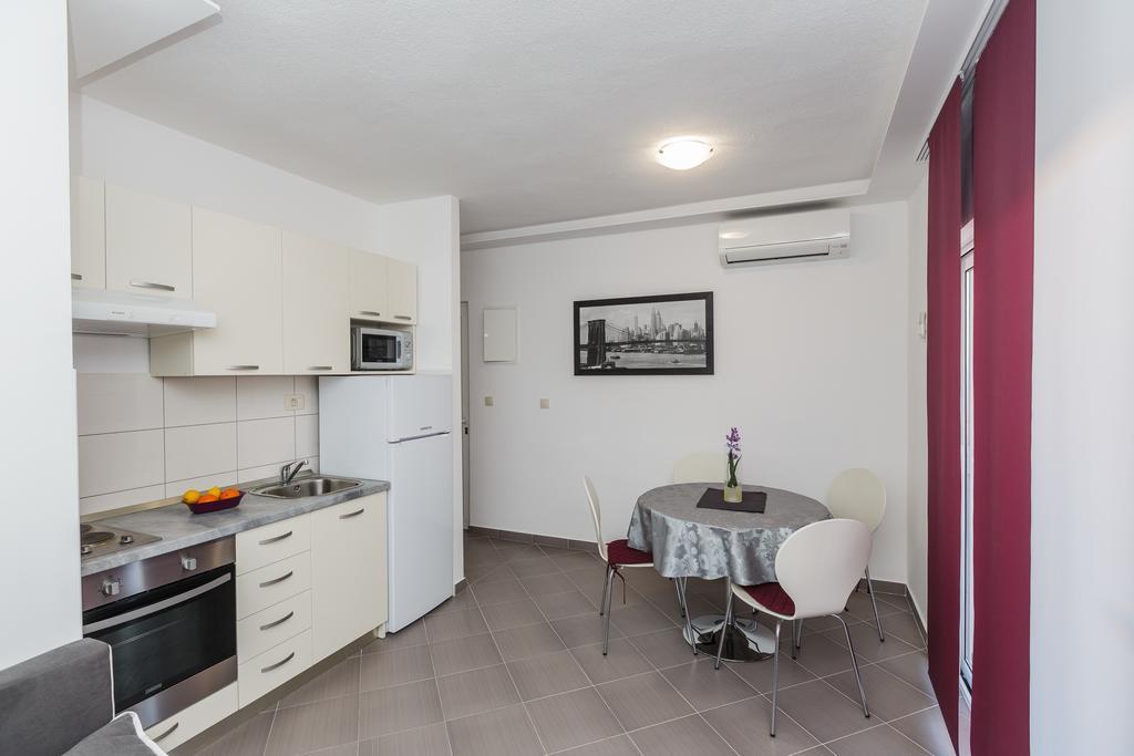 Apartments Viljac Trogir Chambre photo