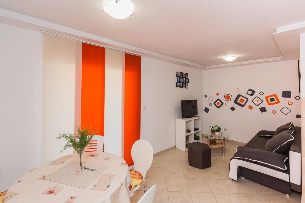Apartments Viljac Trogir Chambre photo